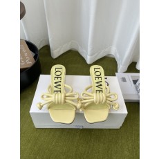 LOEWE 로에베 빈티지 스타일 미들힐 비치 슬리퍼 001-278876