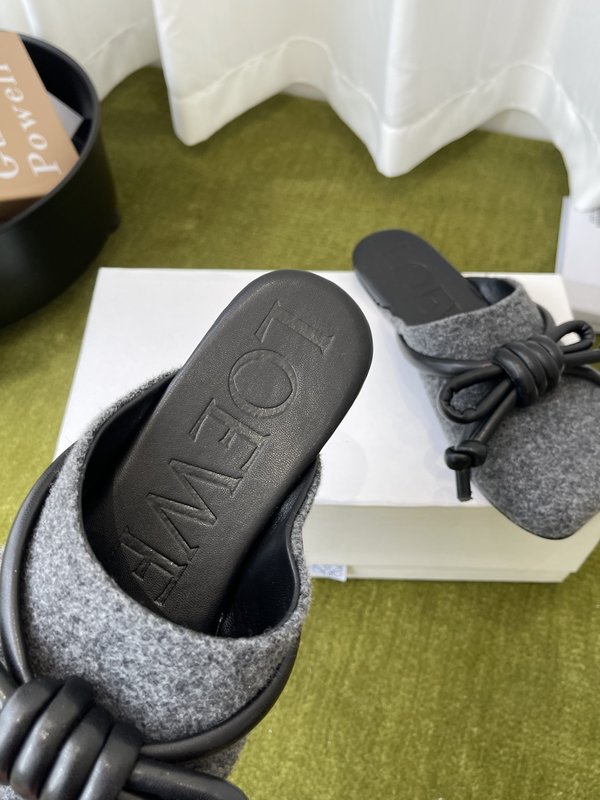LOEWE 로에베 레트로 하프 슬리퍼 001-278880