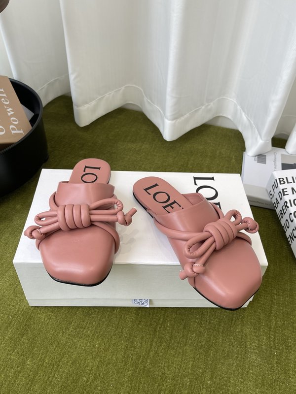 LOEWE 로에베 복고 반슬리퍼 001-278885