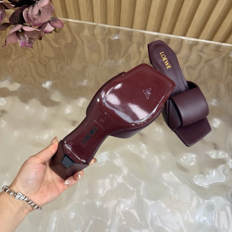 로에베 이형 힐 반슬리퍼 001-278890