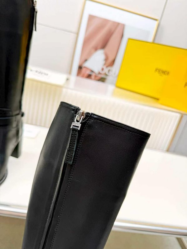 FENDI 뉴 스타일 가죽 부츠 001-278895