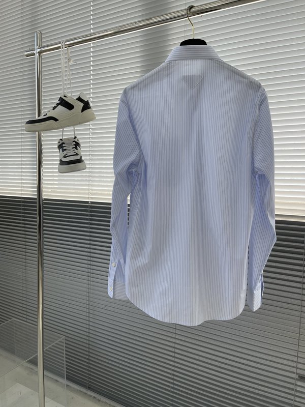 PRAD 스트라이프 포켓 코튼 포플린 셔츠 001-278933