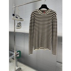 프라다 스트라이프 자수 크루넥 스웨터 001-278954
