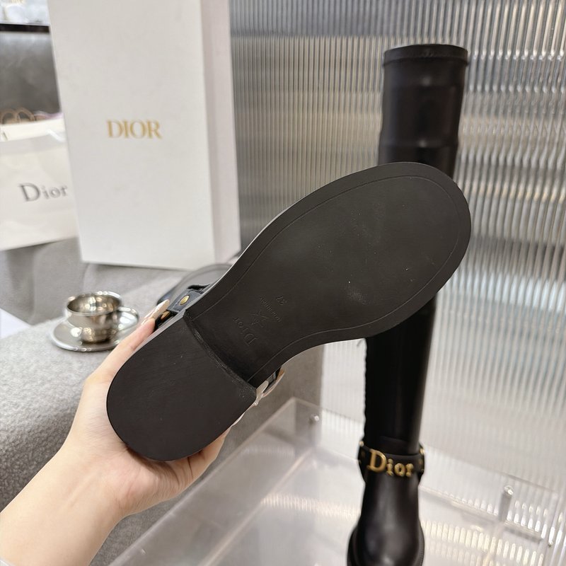 Dior 메탈 레터 부츠 001-279008