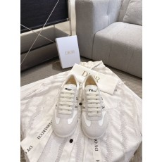 디올 리본 자수 운동화 레트로 독일군 트레이너 001-279030