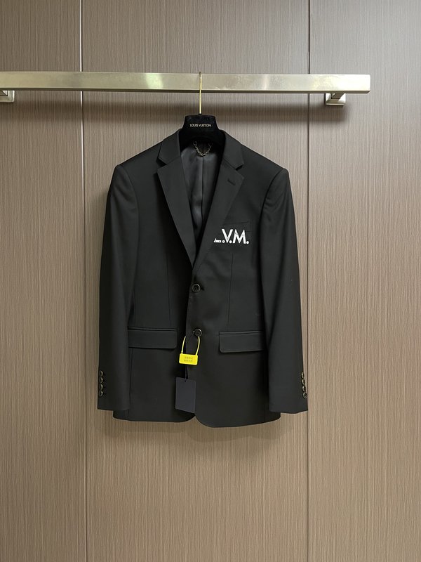LV 2026SS 남성 정장 세트 001-279155