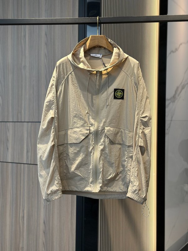 Stone Island 후드 경량 자외선차단 방풍 자켓 001-279200
