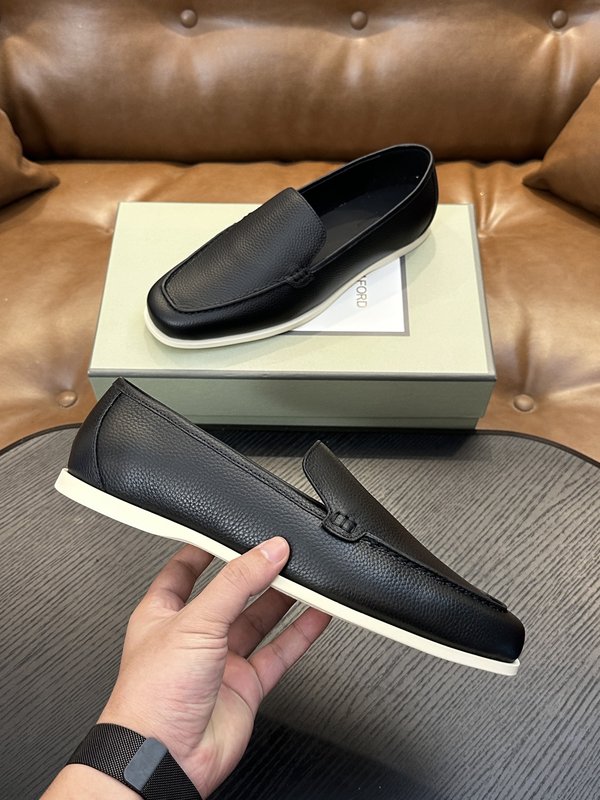 TOM FORD 가죽 로우탑 스니커즈 001-279214