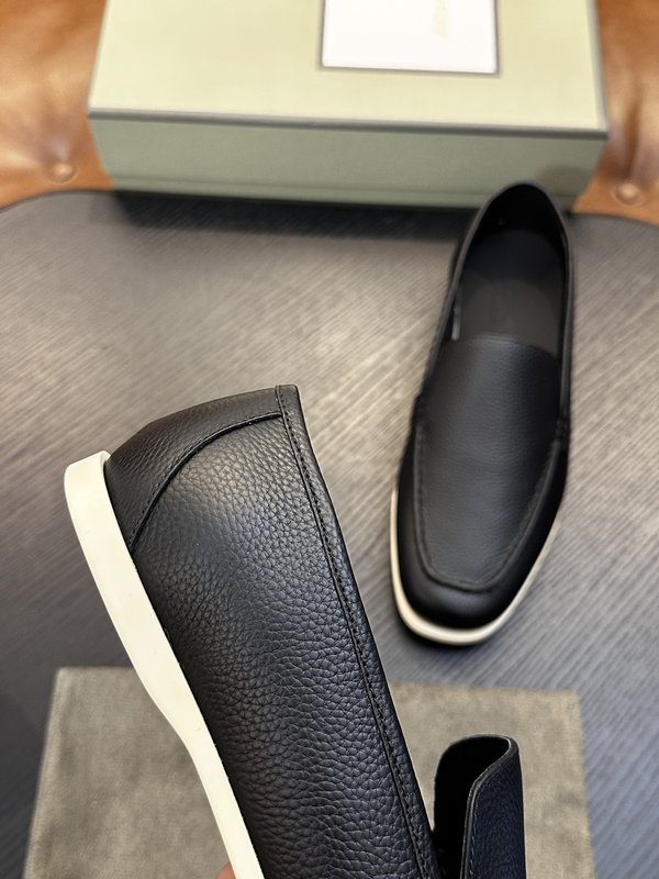 TOM FORD 가죽 로우탑 스니커즈 001-279214