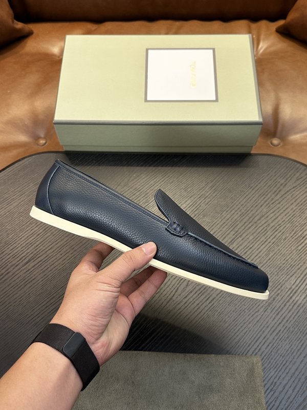 TOM FORD Cambridge 소가죽 로우탑 스니커 001-279216
