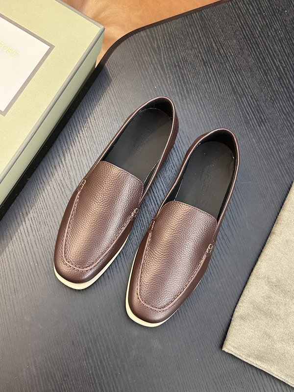 TOM FORD Cambridge 송아지 가죽 로우탑 001-279217