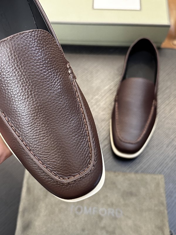 TOM FORD Cambridge 송아지 가죽 로우탑 001-279217