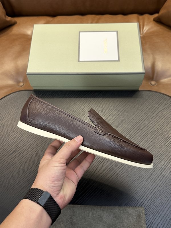 TOM FORD Cambridge 송아지 가죽 로우탑 001-279217