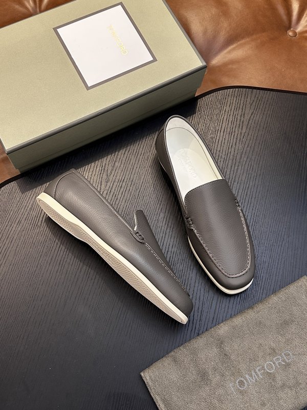 TOM FORD Cambridge 소가죽 로우탑 스니커 001-279218
