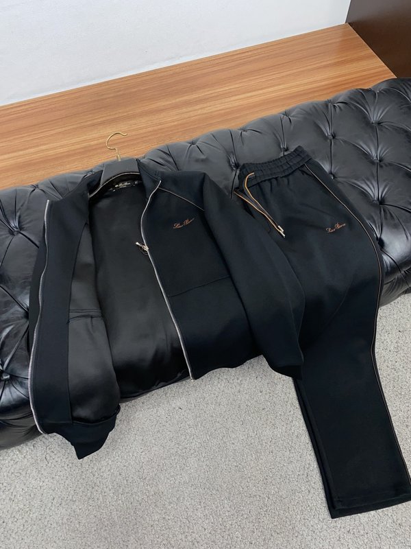 로로피아나 캐주얼 트레이닝 세트 001-279266