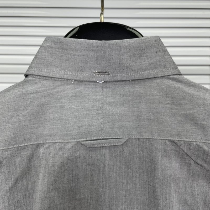 톰브라운 챔브레이 셔츠 001-279379