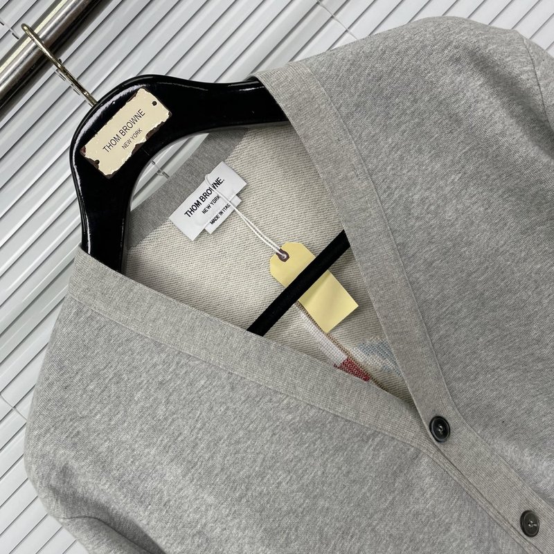 Thom Browne 클래식 가디건 회색 001-279511