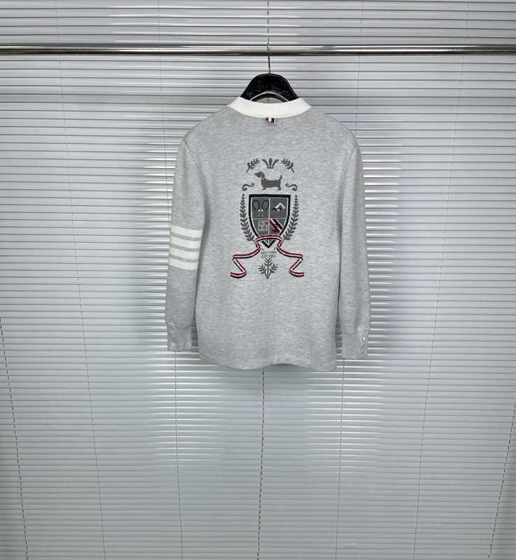 톰브라운 닥스훈트 배지 V넥 가디건 001-279517