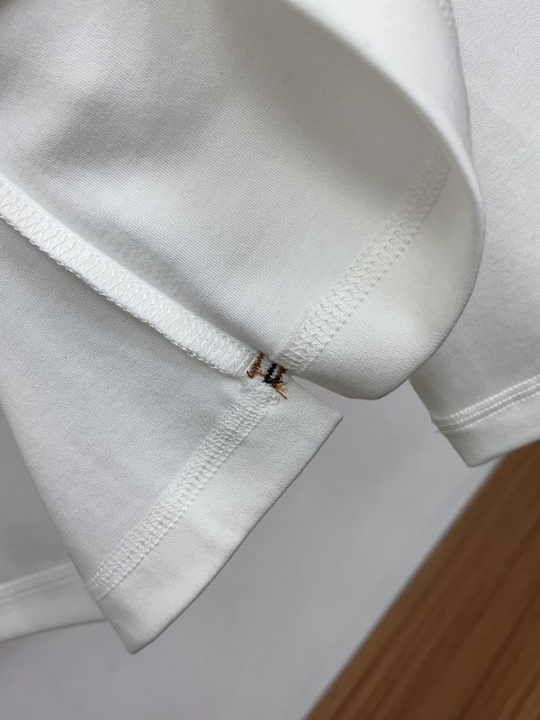 제니아 가을 베이스 레이어 스웨트셔츠 001-279559