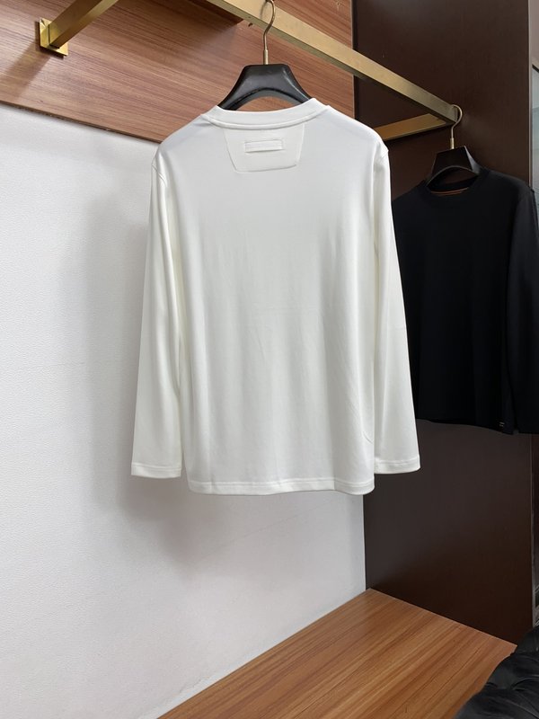 제니아 가을 베이스 레이어 스웨트셔츠 001-279559