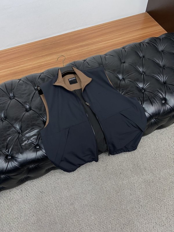 제니아 남성 스탠드칼라 조끼 올드머니 001-279573