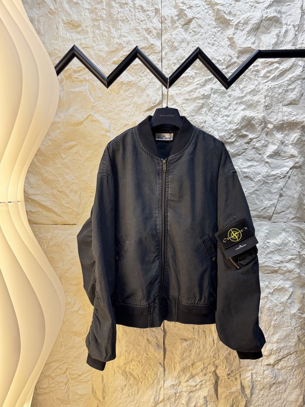 Stone Island 플라이트 재킷 001-279575