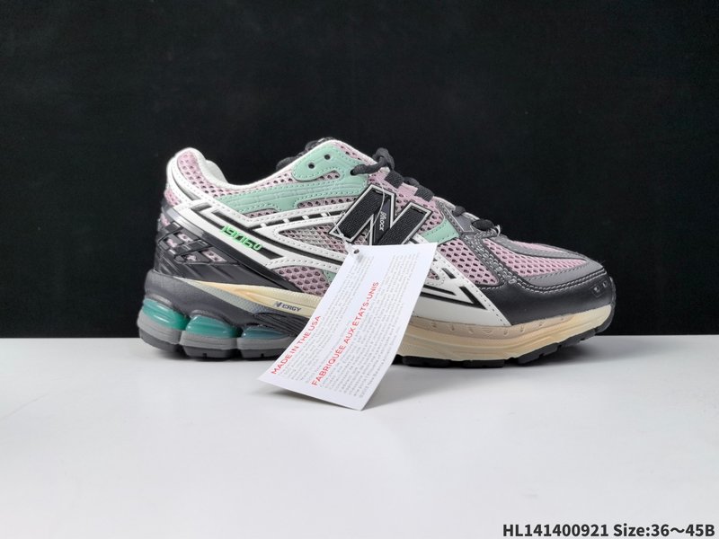 New Balance 1906 레트로 운동화 001-279580