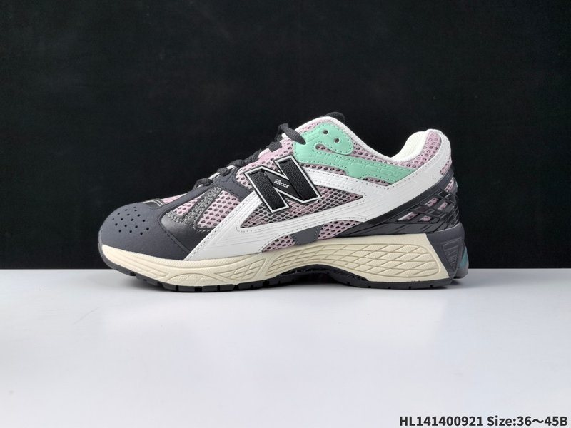 New Balance 1906 레트로 운동화 001-279580
