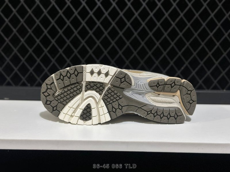 New Balance 레트로 대디슈즈 001-279593