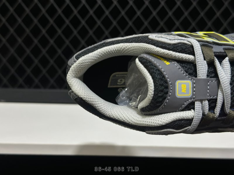 New Balance 레트로 대디슈즈 001-279595