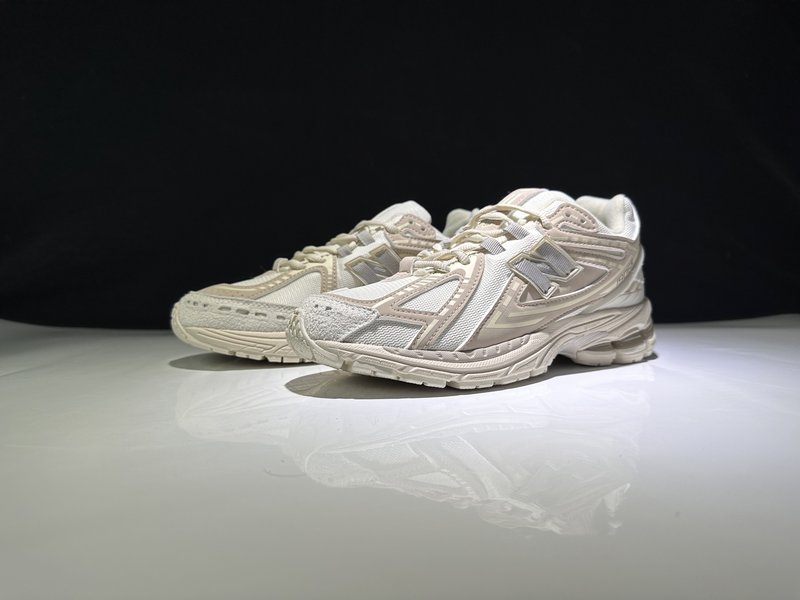 New Balance 레트로 대디슈즈 화이트 001-279598