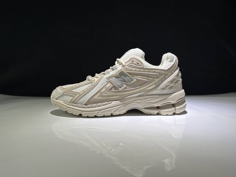 New Balance 레트로 대디슈즈 화이트 001-279598