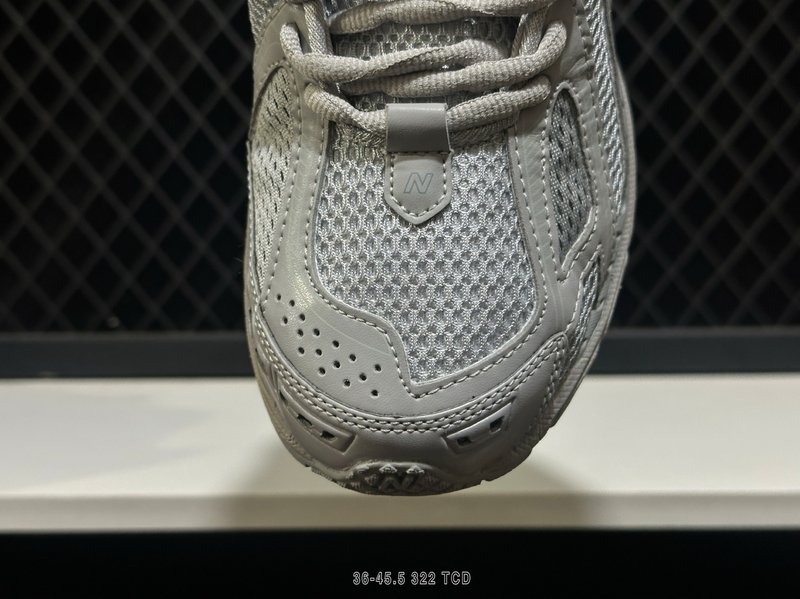 New Balance 1906 레트로 대디슈즈 001-279605