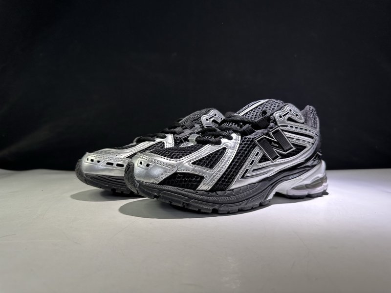 New Balance M1906 레트로 대디슈즈 001-279607