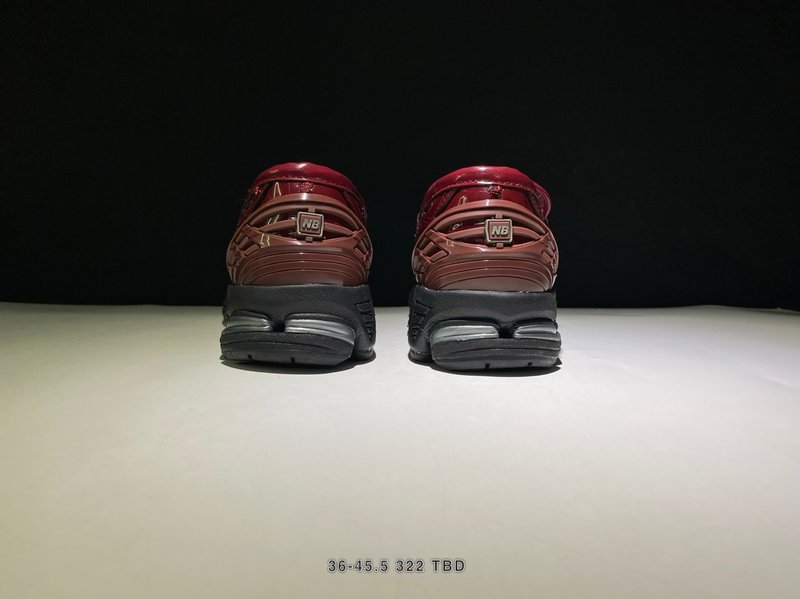 New Balance 레트로 스니커즈 001-279609