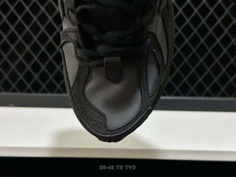 New Balance 1906 레트로 아빠 신발 001-279622
