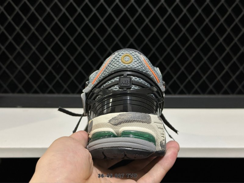 New Balance 레트로 러닝화 그레이/옐로우 001-279624