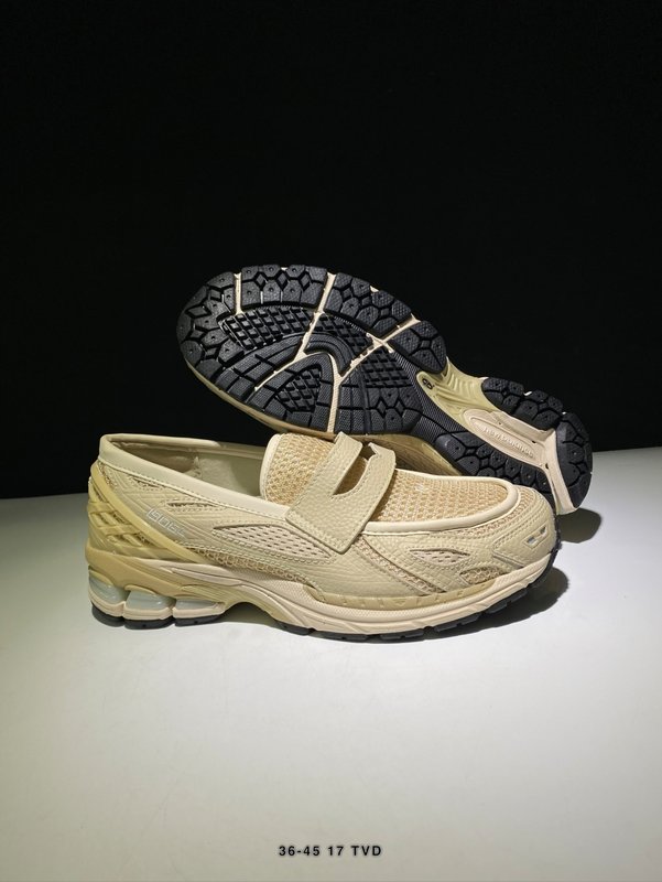 New Balance 1906L 로퍼 쿠션 운동화 001-279627