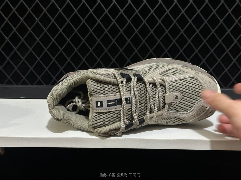 뉴발란스 1906 레트로 대디슈즈 001-279628