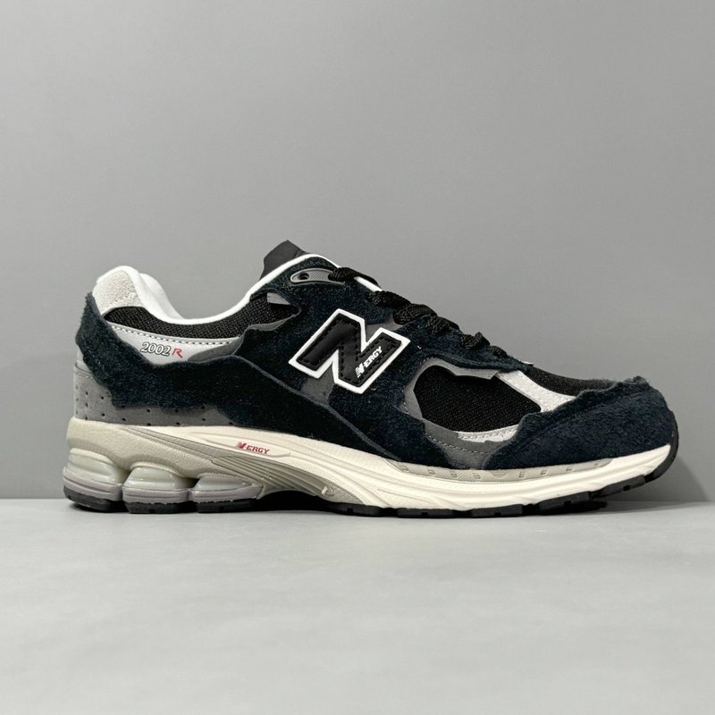New Balance 2002R 로우탑 러닝화 001-279635