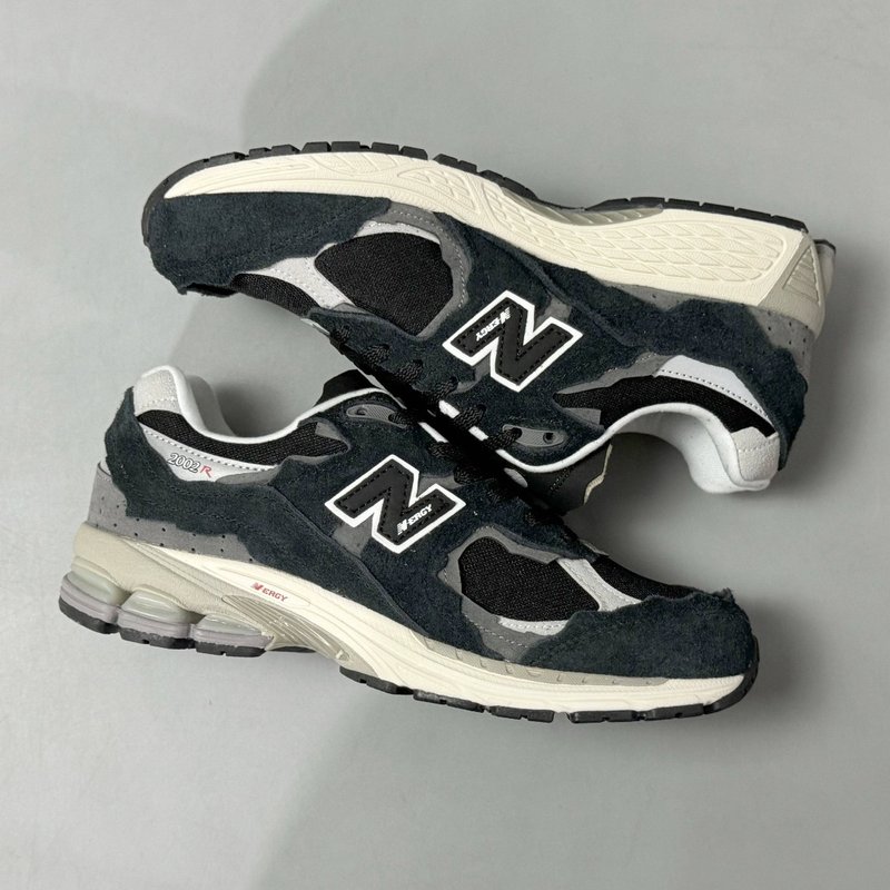 New Balance 2002R 로우탑 러닝화 001-279635