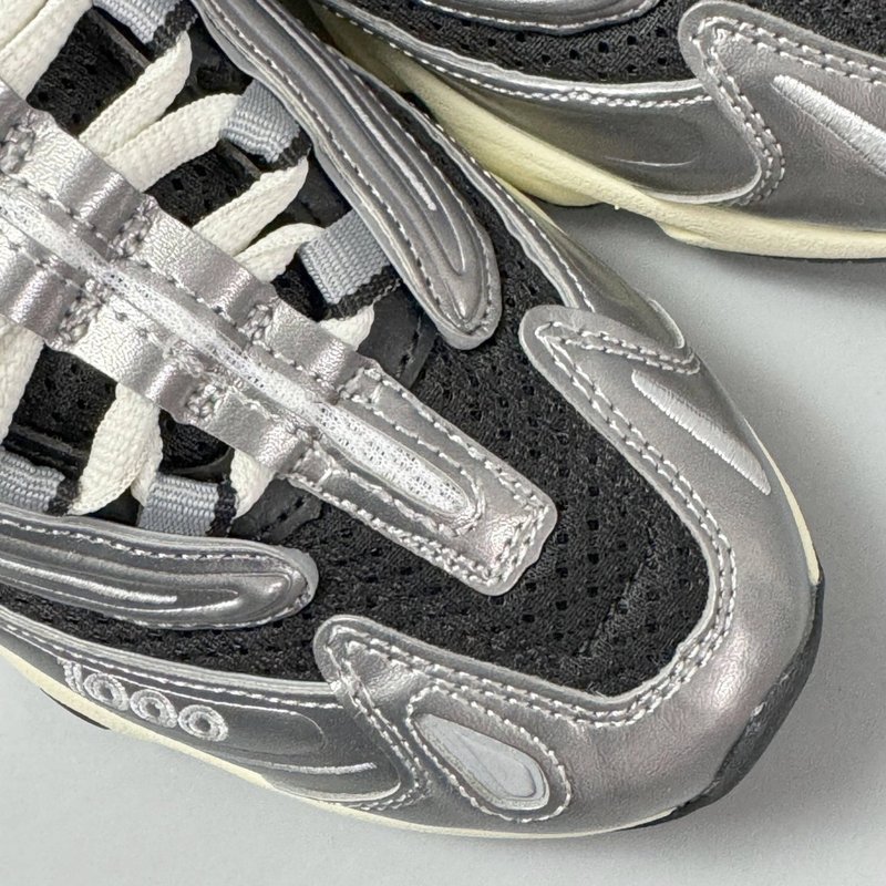 New Balance 1000 시리즈 실버블랙 Y2K 001-279653