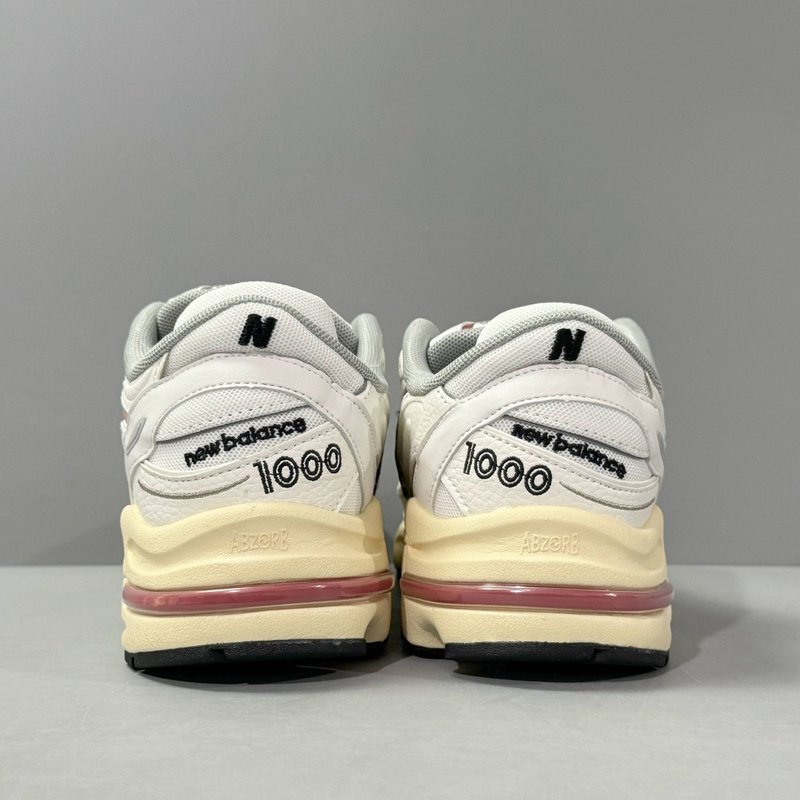 뉴발란스 1000 로우탑 라이프스타일 스니커즈 001-279660