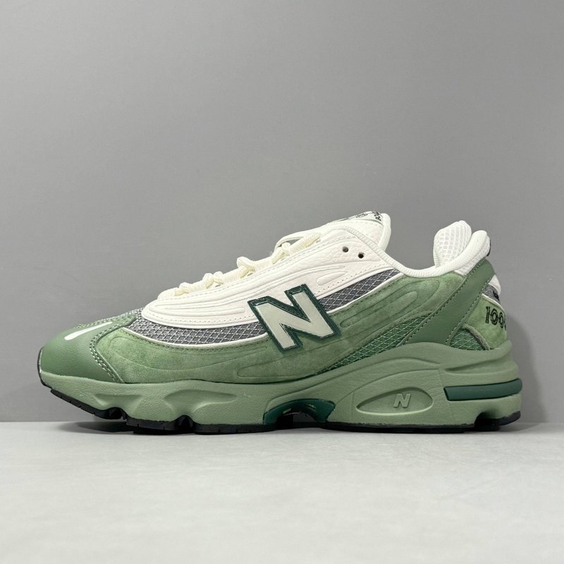 New Balance 1000 남성용 로우탑 러닝화 001-279661