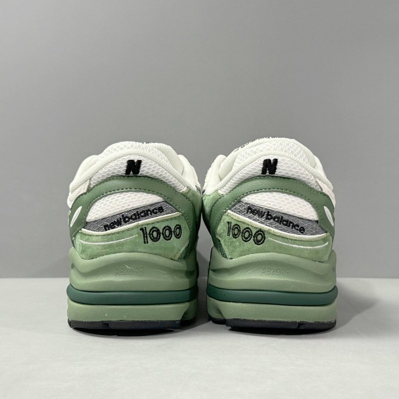 New Balance 1000 남성용 로우탑 러닝화 001-279661