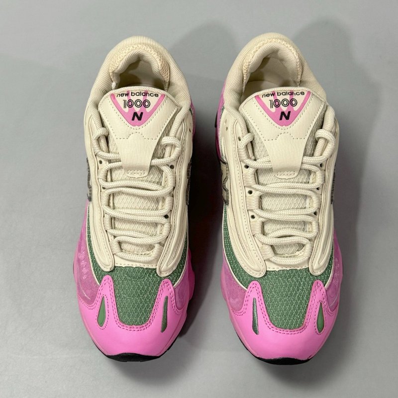 New Balance 1000 시리즈 핑크그레이 러닝화 001-279662