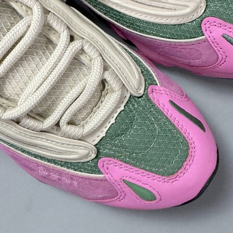 New Balance 1000 시리즈 핑크그레이 러닝화 001-279662