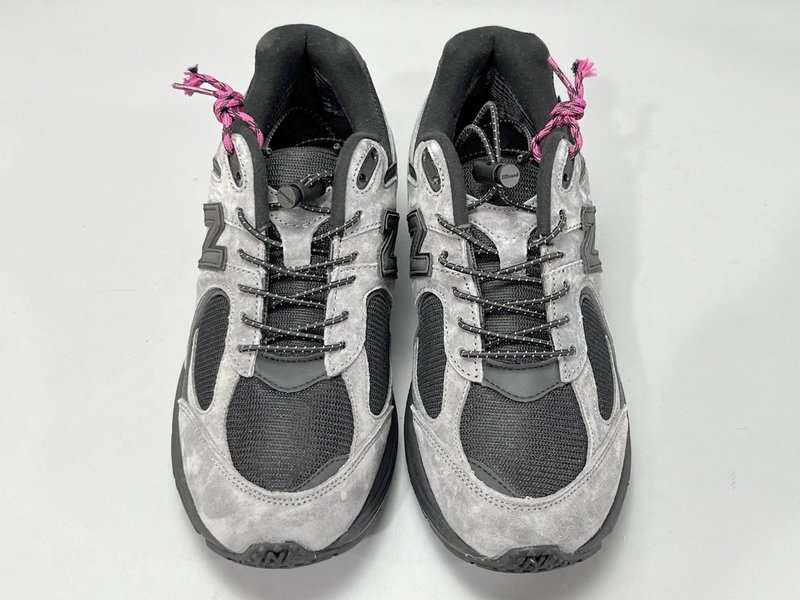New Balance 2002R 레트로 러닝화 001-279698