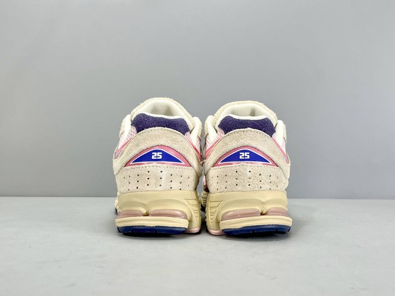 New Balance 레트로 캐주얼 러닝화 001-279699