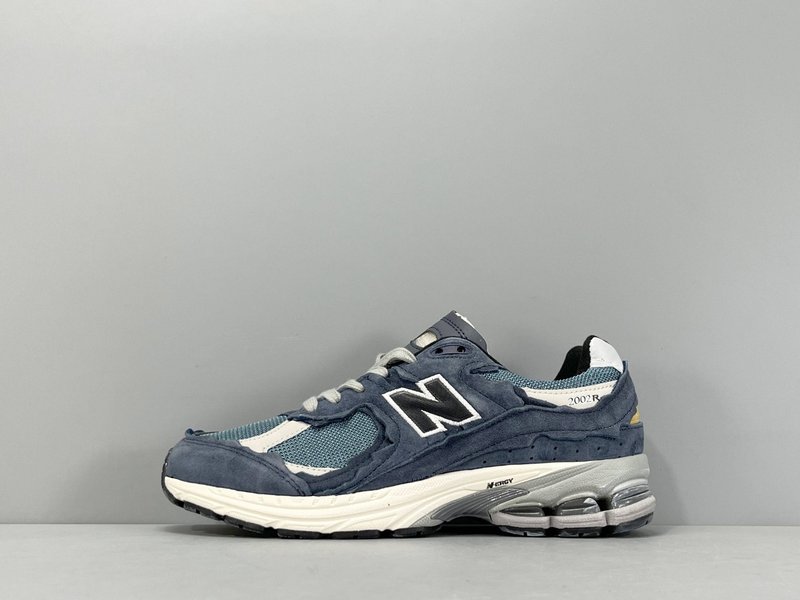 New Balance 2002R 레트로 러닝화 001-279705